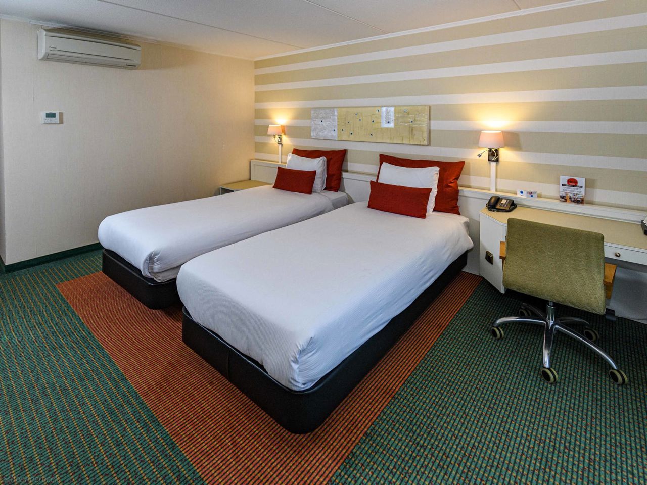 Standaard Kamer Grand Hotel Amstelveen 2